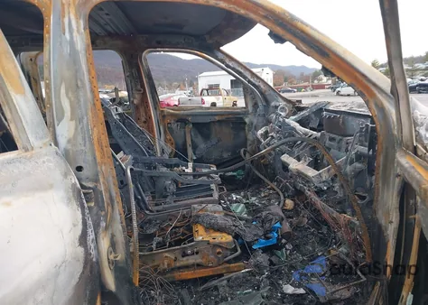 2019 Ram 1500 Classic Warlock 4X4 5'7 Box из США, поврежденный, VIN 1C6RR7LG1KS677832